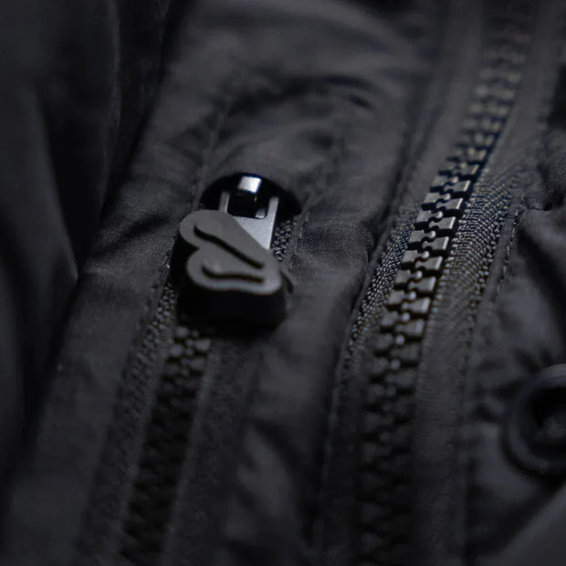 Sattars World Logo Puffer Jacket - Blackout